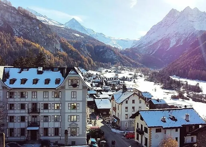 Cosy Au Centre Du Village アパート